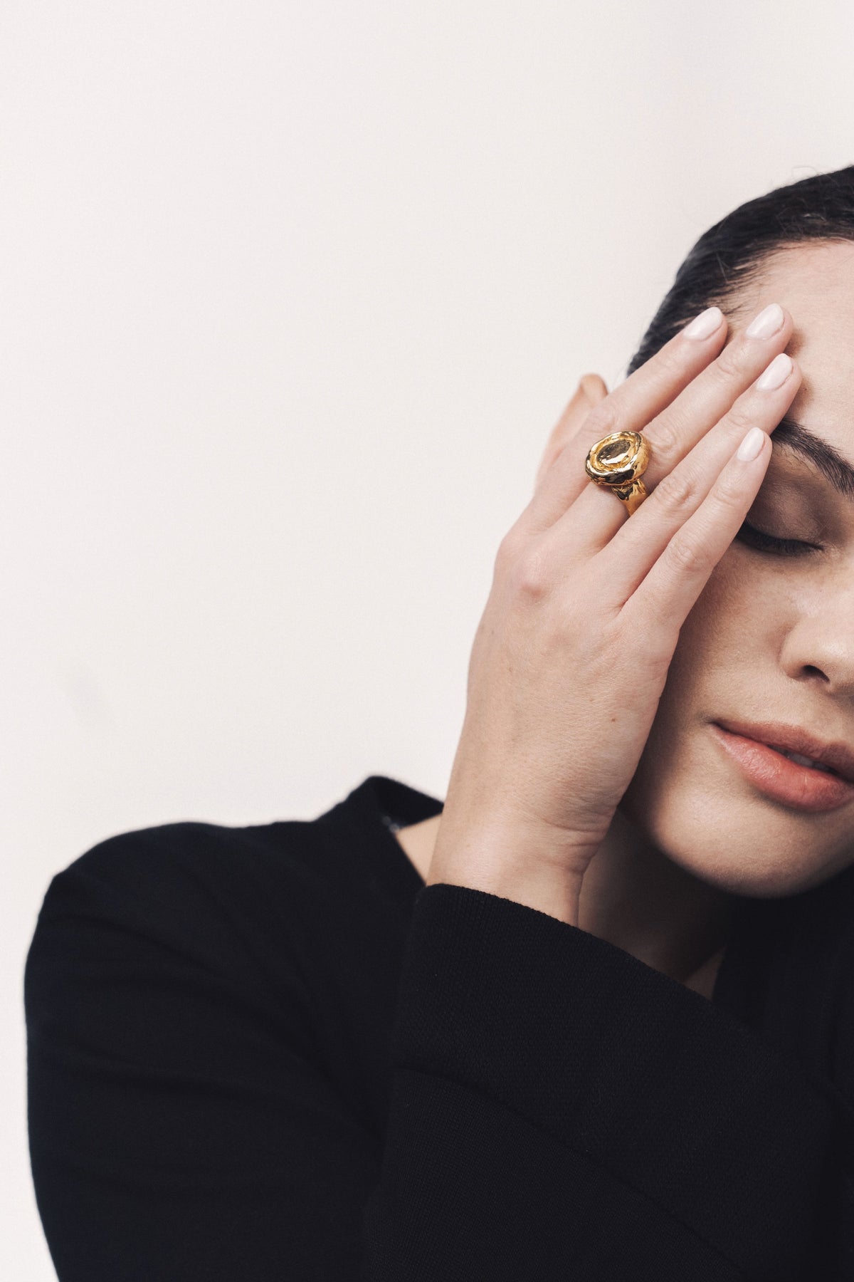 Metamorphosis Ring in Gold